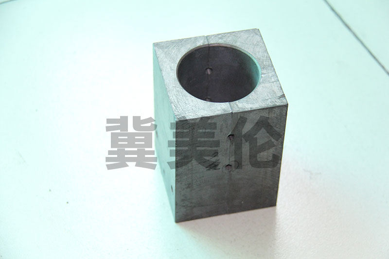 铅零件