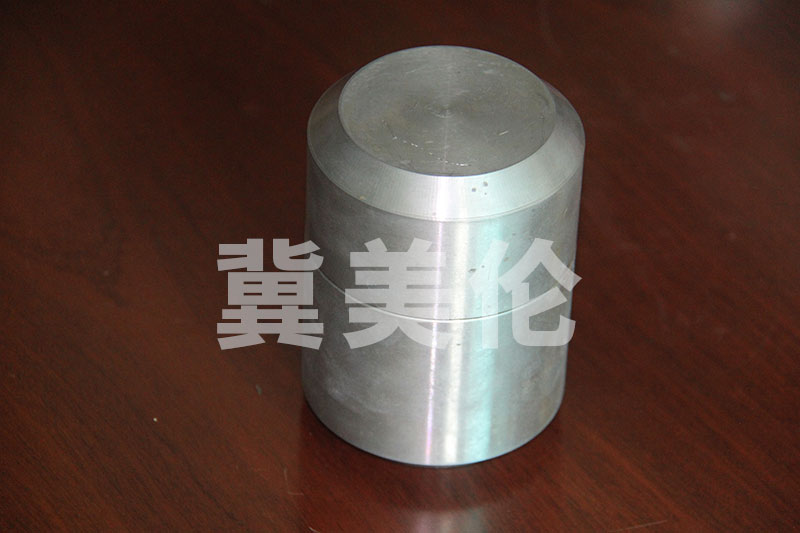 铅罐制品